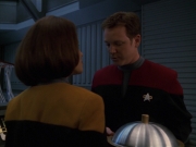extant_StarTrek_VOY_7x24-RenaissanceMan_1802.jpg