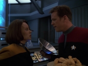 extant_StarTrek_VOY_7x24-RenaissanceMan_1822.jpg