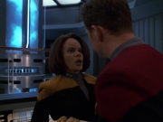 extant_StarTrek_VOY_7x24-RenaissanceMan_1824.jpg