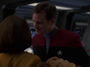 extant_StarTrek_VOY_7x24-RenaissanceMan_1826.jpg