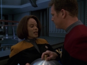 extant_StarTrek_VOY_7x24-RenaissanceMan_1832.jpg