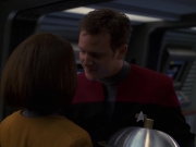 extant_StarTrek_VOY_7x24-RenaissanceMan_1856.jpg