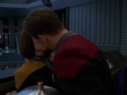Filename=extant_StarTrek_VOY_7x24-RenaissanceMan_1857.jpg
Filesize=120KiB
Dimensions=1200x900
Date added=Jan 16, 2020 extant_StarTrek_VOY_7x24-RenaissanceMan_1857.jpg