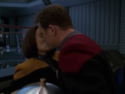 Filename=extant_StarTrek_VOY_7x24-RenaissanceMan_1858.jpg
Filesize=119KiB
Dimensions=1200x900
Date added=Jan 16, 2020 extant_StarTrek_VOY_7x24-RenaissanceMan_1858.jpg