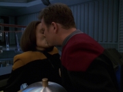 Filename=extant_StarTrek_VOY_7x24-RenaissanceMan_1859.jpg
Filesize=121KiB
Dimensions=1200x900
Date added=Jan 16, 2020 extant_StarTrek_VOY_7x24-RenaissanceMan_1859.jpg