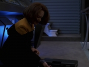 Filename=extant_StarTrek_VOY_7x24-RenaissanceMan_1886.jpg
Filesize=110KiB
Dimensions=1200x900
Date added=Jan 16, 2020 extant_StarTrek_VOY_7x24-RenaissanceMan_1886.jpg