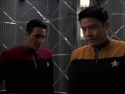 Filename=extant_StarTrek_VOY_7x24-RenaissanceMan_1936.jpg
Filesize=134KiB
Dimensions=1200x900
Date added=Jan 16, 2020 extant_StarTrek_VOY_7x24-RenaissanceMan_1936.jpg