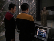 Filename=extant_StarTrek_VOY_7x24-RenaissanceMan_1953.jpg
Filesize=173KiB
Dimensions=1200x900
Date added=Jan 16, 2020 extant_StarTrek_VOY_7x24-RenaissanceMan_1953.jpg