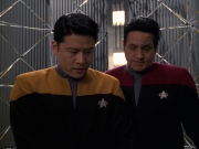 extant_StarTrek_VOY_7x24-RenaissanceMan_1960.jpg