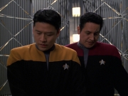 extant_StarTrek_VOY_7x24-RenaissanceMan_1961.jpg