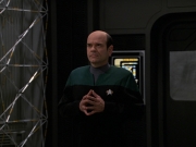 Filename=extant_StarTrek_VOY_7x24-RenaissanceMan_1982.jpg
Filesize=136KiB
Dimensions=1200x900
Date added=Jan 16, 2020 extant_StarTrek_VOY_7x24-RenaissanceMan_1982.jpg