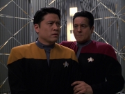 extant_StarTrek_VOY_7x24-RenaissanceMan_1983.jpg