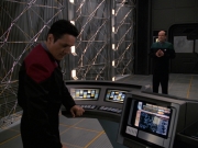 Filename=extant_StarTrek_VOY_7x24-RenaissanceMan_1988.jpg
Filesize=200KiB
Dimensions=1200x900
Date added=Jan 16, 2020 extant_StarTrek_VOY_7x24-RenaissanceMan_1988.jpg