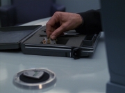 extant_StarTrek_VOY_7x24-RenaissanceMan_2011.jpg