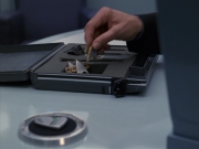extant_StarTrek_VOY_7x24-RenaissanceMan_2014.jpg