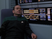 extant_StarTrek_VOY_7x24-RenaissanceMan_2038.jpg