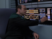 Filename=extant_StarTrek_VOY_7x24-RenaissanceMan_2042.jpg
Filesize=157KiB
Dimensions=1200x900
Date added=Jan 16, 2020 extant_StarTrek_VOY_7x24-RenaissanceMan_2042.jpg