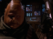 extant_StarTrek_VOY_7x24-RenaissanceMan_2045.jpg