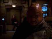 extant_StarTrek_VOY_7x24-RenaissanceMan_2051.jpg