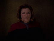 extant_StarTrek_VOY_7x24-RenaissanceMan_2075.jpg