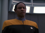 extant_StarTrek_VOY_7x24-RenaissanceMan_2081.jpg