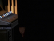 extant_StarTrek_VOY_7x24-RenaissanceMan_2110.jpg