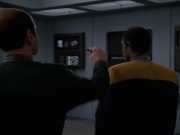 extant_StarTrek_VOY_7x24-RenaissanceMan_2116.jpg