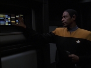 Filename=extant_StarTrek_VOY_7x24-RenaissanceMan_2174.jpg
Filesize=106KiB
Dimensions=1200x900
Date added=Jan 16, 2020 extant_StarTrek_VOY_7x24-RenaissanceMan_2174.jpg