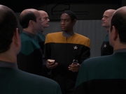 Filename=extant_StarTrek_VOY_7x24-RenaissanceMan_2214.jpg
Filesize=142KiB
Dimensions=1200x900
Date added=Jan 16, 2020 extant_StarTrek_VOY_7x24-RenaissanceMan_2214.jpg