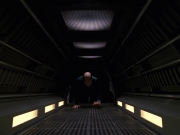 extant_StarTrek_VOY_7x24-RenaissanceMan_2222.jpg