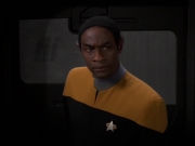 extant_StarTrek_VOY_7x24-RenaissanceMan_2254.jpg