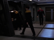 extant_StarTrek_VOY_7x24-RenaissanceMan_2258.jpg