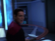 extant_StarTrek_VOY_7x24-RenaissanceMan_2281.jpg