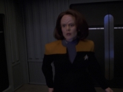 extant_StarTrek_VOY_7x24-RenaissanceMan_2302.jpg