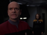 Filename=extant_StarTrek_VOY_7x24-RenaissanceMan_2333.jpg
Filesize=104KiB
Dimensions=1200x900
Date added=Jan 16, 2020 extant_StarTrek_VOY_7x24-RenaissanceMan_2333.jpg