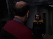 extant_StarTrek_VOY_7x24-RenaissanceMan_2338.jpg