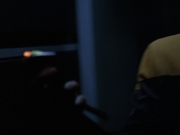 extant_StarTrek_VOY_7x24-RenaissanceMan_2370.jpg