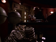 Filename=extant_StarTrek_VOY_7x24-RenaissanceMan_2458.jpg
Filesize=139KiB
Dimensions=1200x900
Date added=Jan 16, 2020 extant_StarTrek_VOY_7x24-RenaissanceMan_2458.jpg