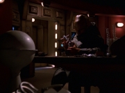 Filename=extant_StarTrek_VOY_7x24-RenaissanceMan_2460.jpg
Filesize=134KiB
Dimensions=1200x900
Date added=Jan 16, 2020 extant_StarTrek_VOY_7x24-RenaissanceMan_2460.jpg