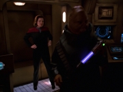 extant_StarTrek_VOY_7x24-RenaissanceMan_2522.jpg