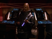 extant_StarTrek_VOY_7x24-RenaissanceMan_2528.jpg