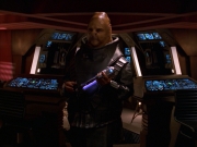 extant_StarTrek_VOY_7x24-RenaissanceMan_2531.jpg