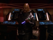 extant_StarTrek_VOY_7x24-RenaissanceMan_2532.jpg