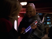 extant_StarTrek_VOY_7x24-RenaissanceMan_2538.jpg