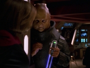 extant_StarTrek_VOY_7x24-RenaissanceMan_2556.jpg