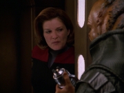 extant_StarTrek_VOY_7x24-RenaissanceMan_2568.jpg