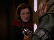 extant_StarTrek_VOY_7x24-RenaissanceMan_2572.jpg