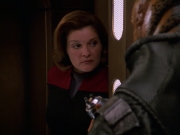 extant_StarTrek_VOY_7x24-RenaissanceMan_2574.jpg