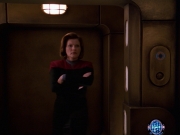 extant_StarTrek_VOY_7x24-RenaissanceMan_2600.jpg