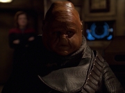 extant_StarTrek_VOY_7x24-RenaissanceMan_2608.jpg